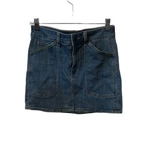 American Eagle Medium Wash Next Level Stretch Hi-Rise Mini Skirt Size 8.